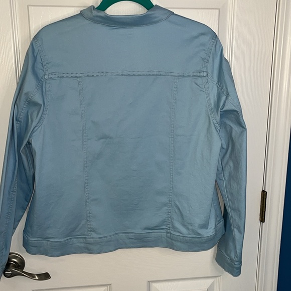 Quacker factory button front stretch denim jean jacket large - Picture 3 of 3